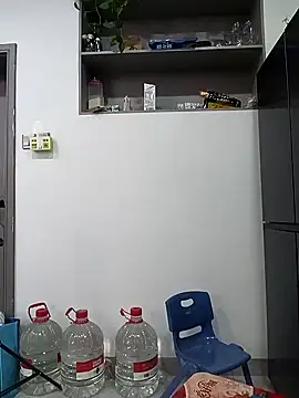 AHL756 online show from 02/15/25, 07:27