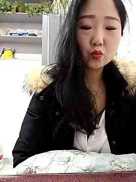 AHL756 online show from 02/07/25, 07:07