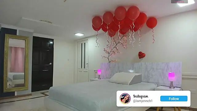 charolbruce 1 online show from 05/11/26, 11:55