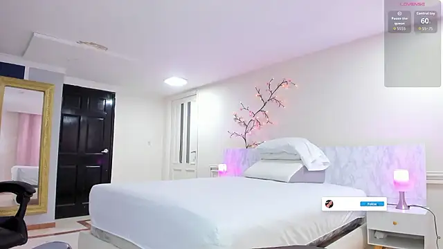 charolbruce 1 online show from 03/30/26, 11:55