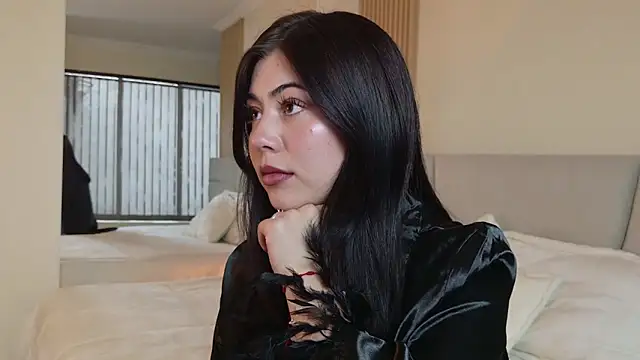 Zoe Benson online show from 10/21/25, 01:10