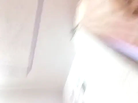 Mich Stev9524 online show from 11/28/25, 10:54