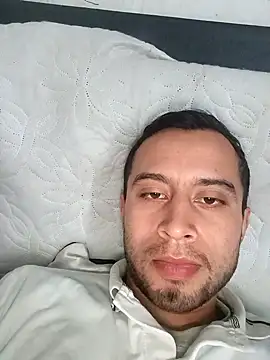 Mich Stev9524 online show from 11/15/25, 02:54