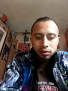 Mich Stev9524 online show from 11/20/25, 07:47