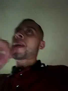 Mich Stev9524 online show from 11/18/25, 10:34