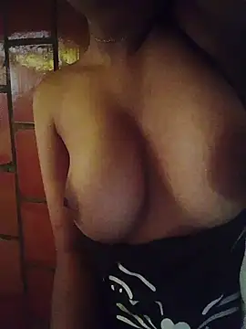 DakotaHoland online show from 12/05/25, 05:44