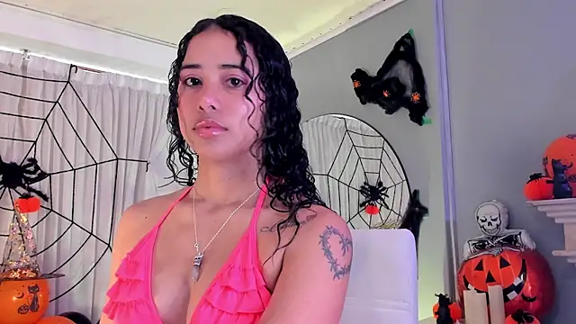 Snapshot of Ammy_nova chatting on 11/01/25, 08:14 Ammy nova online show from 11/01/25, 08:14