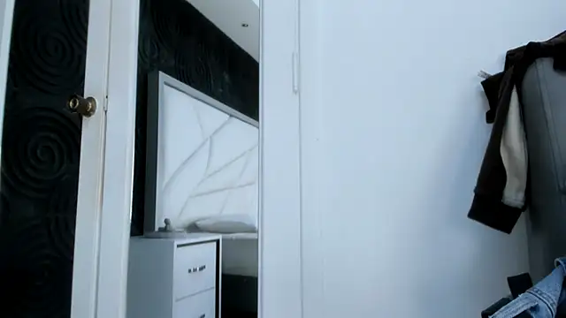 Snapshot of AbigailWilliams_ chatting on 11/13/25, 11:14 AbigailWilliams online show from 11/13/25, 11:14