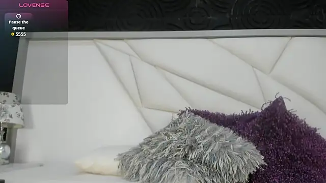 Snapshot of AbigailWilliams_ chatting on 12/04/25, 11:20 AbigailWilliams online show from 12/04/25, 11:20