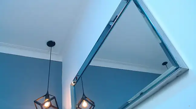 Snapshot of AbigailWilliams_ chatting on 03/19/25, 11:17 AbigailWilliams online show from 03/19/25, 11:17