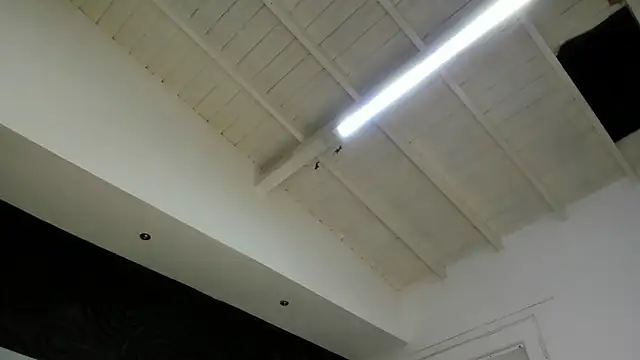 Snapshot of AbigailWilliams_ chatting on 10/14/25, 11:11 AbigailWilliams online show from 10/14/25, 11:11