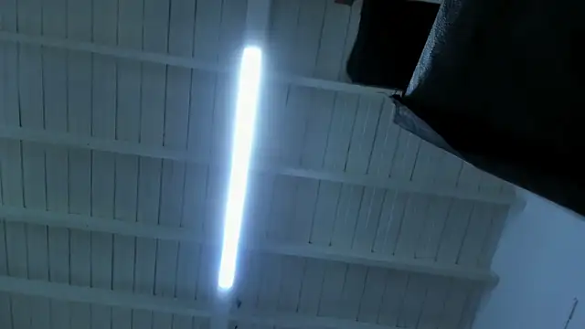 Snapshot of AbigailWilliams_ chatting on 09/24/25, 11:06 AbigailWilliams online show from 09/24/25, 11:06