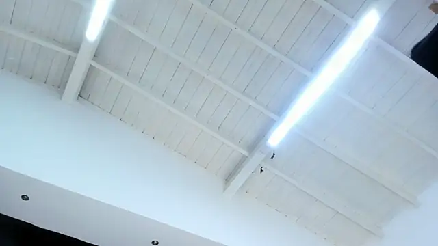 Snapshot of AbigailWilliams_ chatting on 10/06/25, 11:11 AbigailWilliams online show from 10/06/25, 11:11