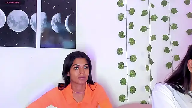 BarbieHotLaura online show from 02/02/25, 01:34