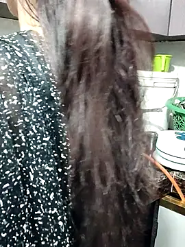 indian yourshreya69 online show from 04/04/26, 05:47