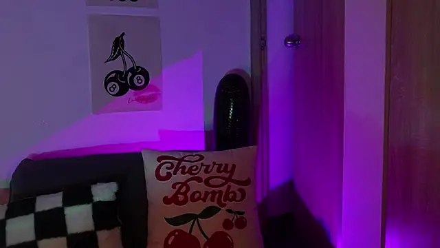 salome-brown online show from 11/07/25, 09:52