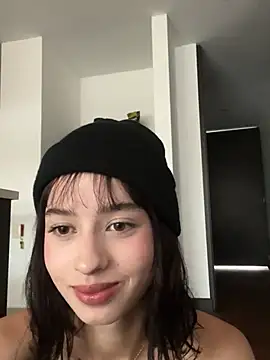Snapshot of salome-brown chatting on 02/06/25, 10:00 salome-brown online show from 02/06/25, 10:00