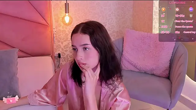 Snapshot of salome-brown chatting on 12/10/24, 05:11 salome-brown online show from 12/10/24, 05:11