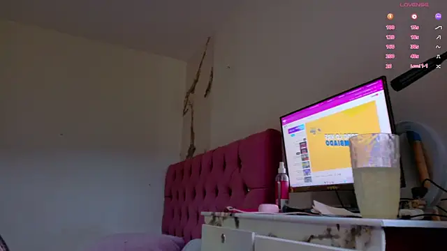 Gaby Vegaa online show from 11/16/25, 10:13