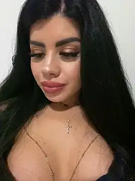Snapshot of Ameliablack_1 chatting on 02/17/25, 11:22 Ameliablack 1 online show from 02/17/25, 11:22