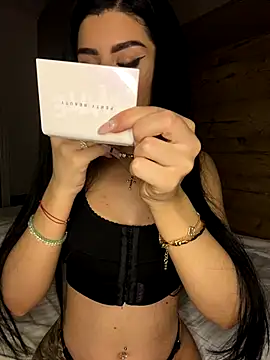 Ameliablack 1 online show from 12/14/25, 09:53