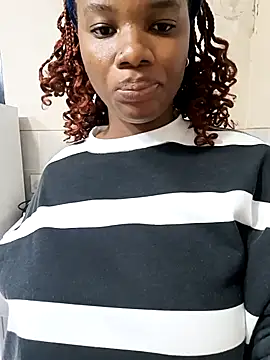 SexyHipsStar online show from 11/09/25, 06:23