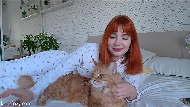 Kotis Foxy online show from 12/02/24, 01:08