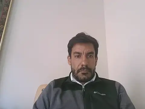 Snapshot of elkike1980 chatting on 05/20/26, 01:52 elkike1980 online show from 05/20/26, 01:52