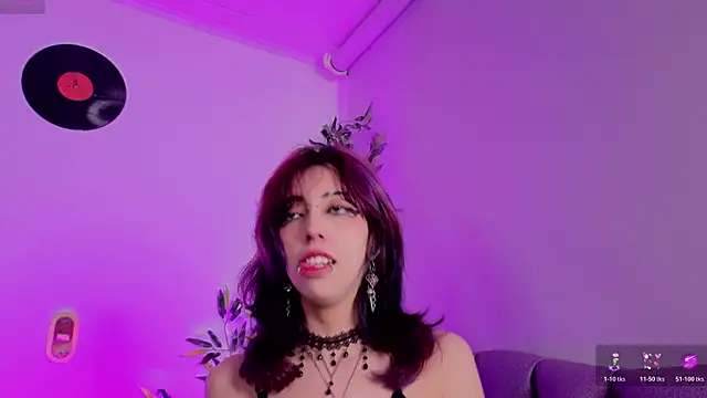 Nyx nayla online show from 01/13/26, 06:06