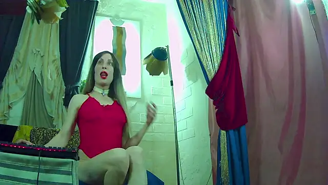 Snapshot of Mary_Loon chatting on 04/04/26, 07:20 Mary Loon online show from 04/04/26, 07:20