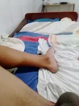 Leovmli online show from 09/13/25, 08:20