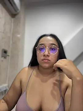 cata megan online show from 03/08/25, 12:44