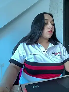 cata megan online show from 12/12/24, 07:59