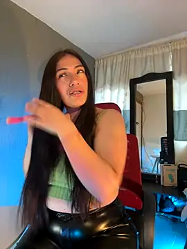 emmily d online show from 11/29/25, 10:10