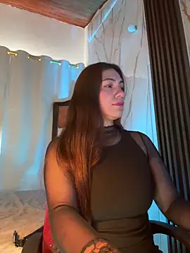Snapshot of emmily_d chatting on 04/16/26, 06:30 emmily d online show from 04/16/26, 06:30