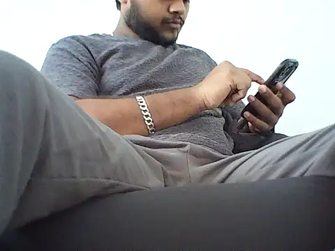 Snapshot of mr_AV chatting on 06/06/26, 03:01 mr AV online show from 06/06/26, 03:01