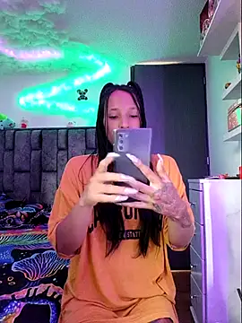 Nicole420squirt online show from 10/01/25, 06:01