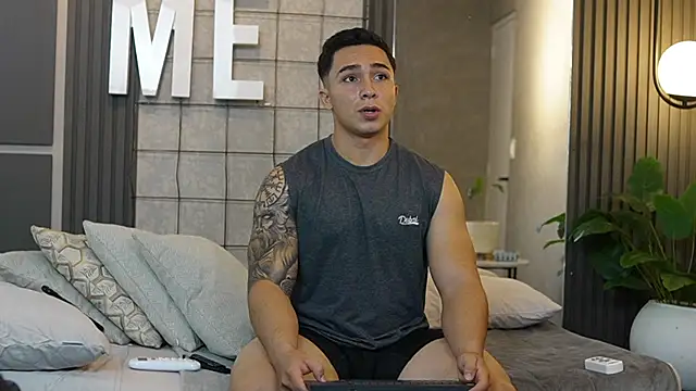 Ryan Hunt online show from 03/04/25, 02:53