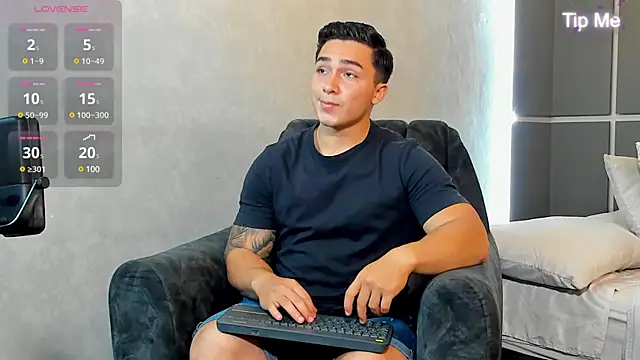 Ryan Hunt online show from 03/01/25, 06:32