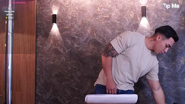 Ryan Hunt online show from 11/23/25, 03:44