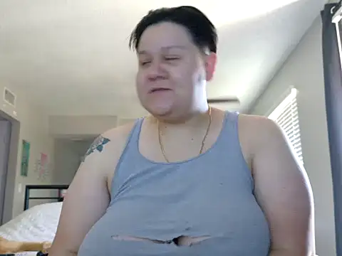 Snapshot of DevilDahm chatting on 11/02/25, 06:46 DevilDahm online show from 11/02/25, 06:46