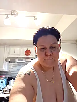 Snapshot of DevilDahm chatting on 12/19/25, 01:53 DevilDahm online show from 12/19/25, 01:53