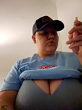 Snapshot of DevilDahm chatting on 03/20/25, 11:45 DevilDahm online show from 03/20/25, 11:45