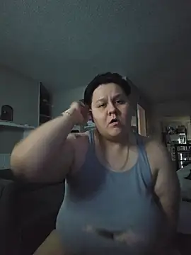 Snapshot of DevilDahm chatting on 11/11/25, 04:07 DevilDahm online show from 11/11/25, 04:07