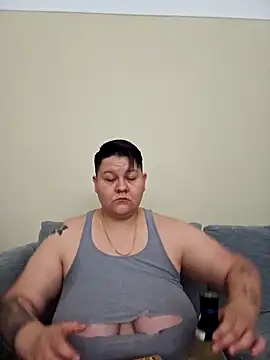 Snapshot of DevilDahm chatting on 03/28/26, 05:25 DevilDahm online show from 03/28/26, 05:25