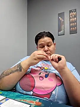 Snapshot of DevilDahm chatting on 10/11/25, 02:40 DevilDahm online show from 10/11/25, 02:40