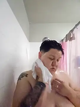 Snapshot of DevilDahm chatting on 10/03/25, 01:01 DevilDahm online show from 10/03/25, 01:01