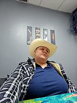 Snapshot of DevilDahm chatting on 09/19/25, 10:14 DevilDahm online show from 09/19/25, 10:14