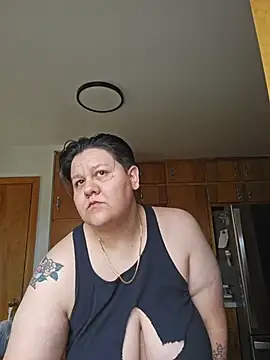 Snapshot of DevilDahm chatting on 03/19/26, 06:41 DevilDahm online show from 03/19/26, 06:41