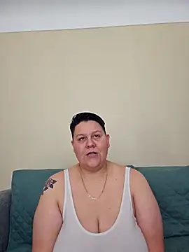 Snapshot of DevilDahm chatting on 03/30/26, 08:21 DevilDahm online show from 03/30/26, 08:21